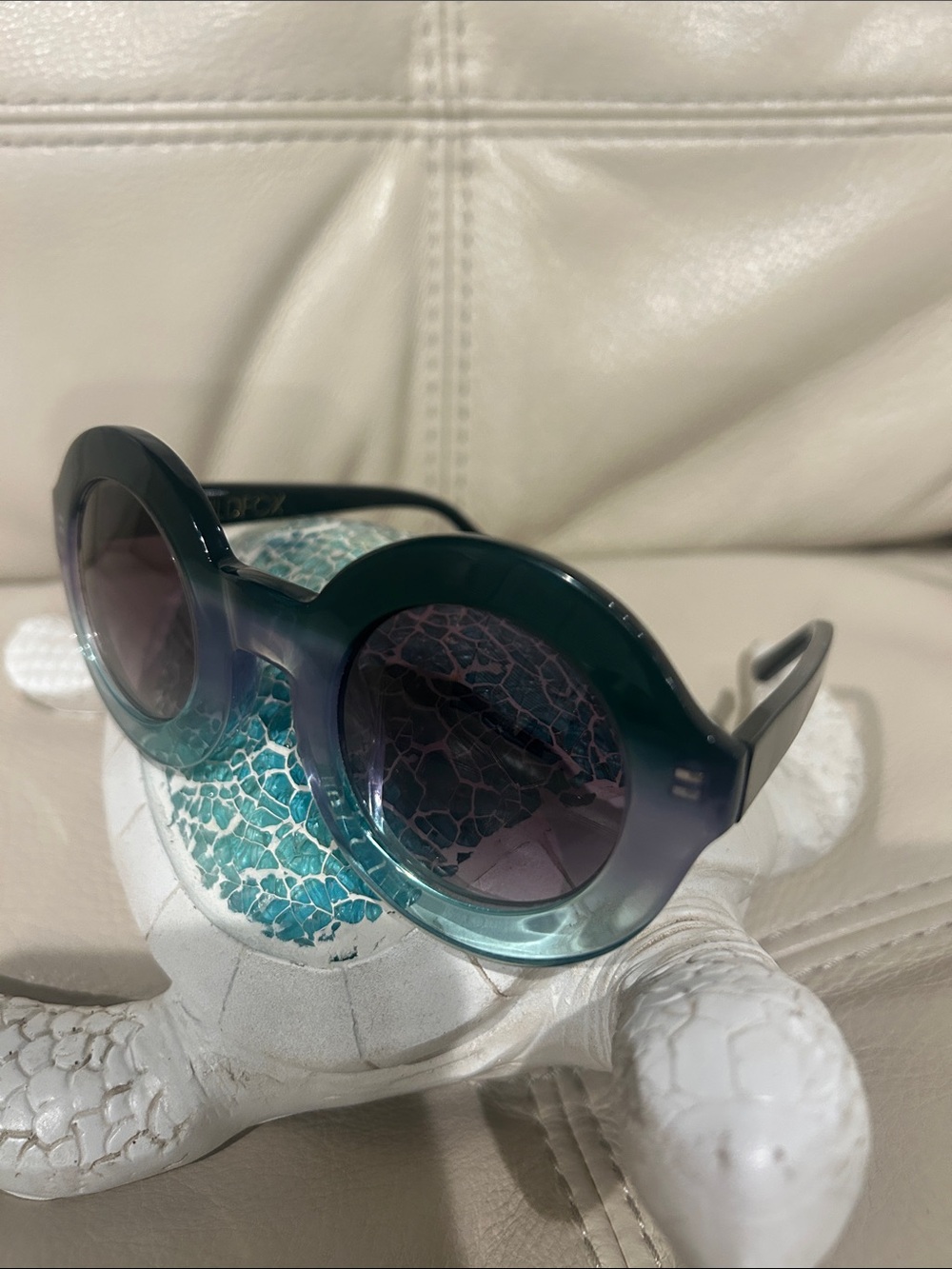 Wildfox Vintage “Twiggy” translucent teal to purple gradient finish sunglasses